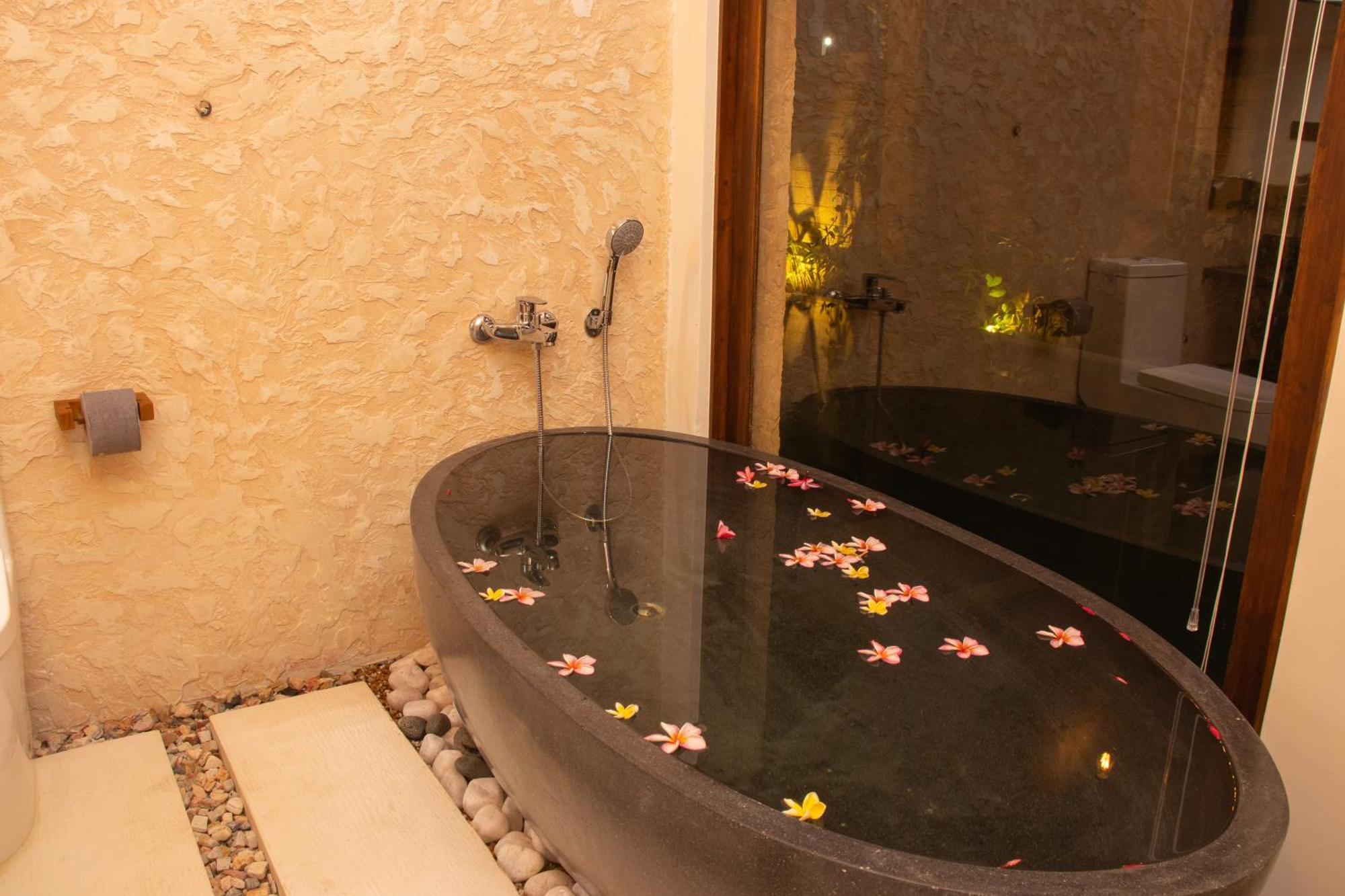 Spicepeek Boutique Hotel Cmb Airport Katunayake Exterior photo